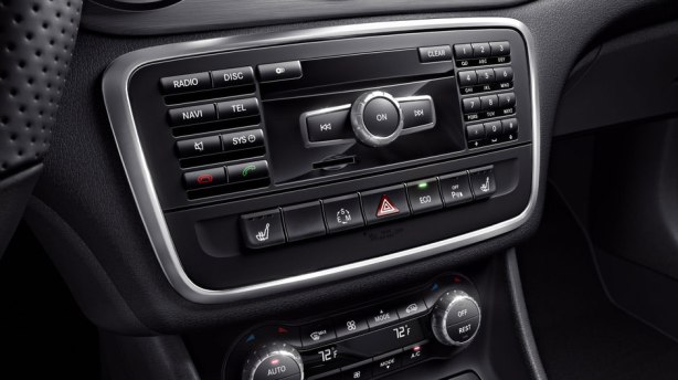 The center dash layout is familiar to other Mercedes vehicles. The buttons, while prolific, are fairly easy to use and understand.