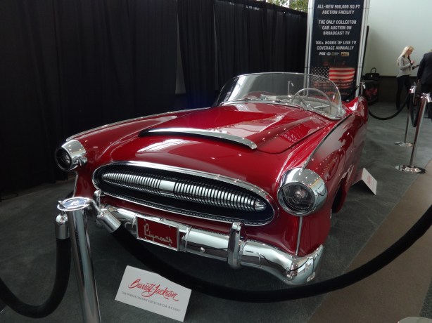 LAAutoShow Day 1 063 1954 Plymouth Belmont Concepty by Virgil Exner - front