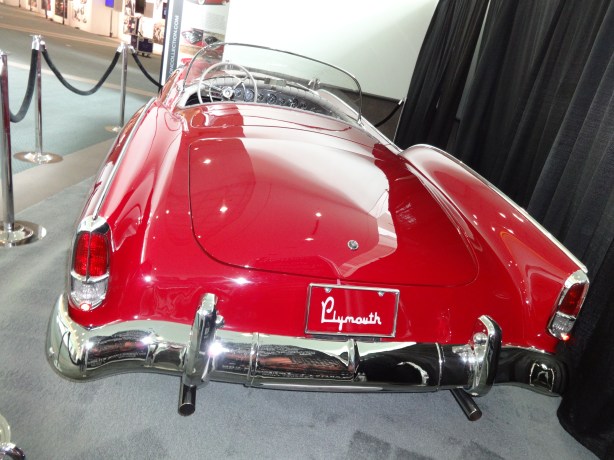 LAAutoShow Day 1 064 1954 Plymouth Belmont Concept rear