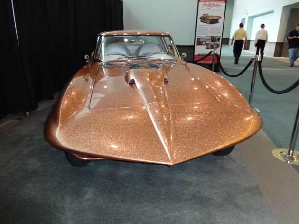 LAAutoShow Day 1 069 1964 Chevy Corvette Asteroid for Jan & Dean front