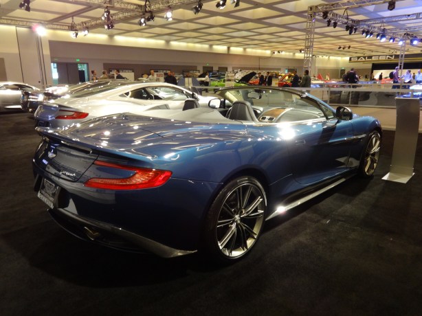 LAAutoShow Day 1 077 2014 Aston Martin Vanquish Volante