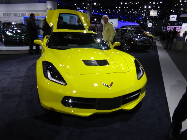 LAAutoShow Day 1 095 2014 Corvette Stingray front