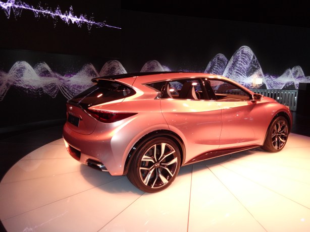 LAAutoShow Day 1 105 Infiniti Q30 concept
