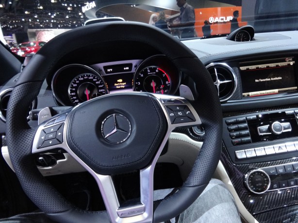 LAAutoShow Day 1 110 Mercedes SL65 AMG cockpit