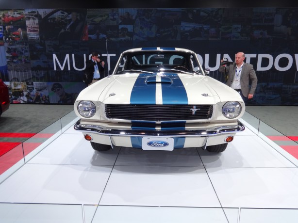 LAAutoShow Day 1 213 1965 Ford Shelby GT500