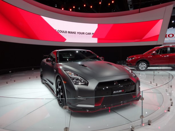 LAAutoShow Day 2 (15) Nissan GT-R